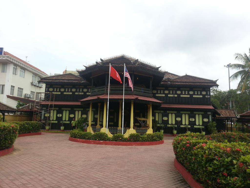 Kota Bharu Apartment Exterior photo
